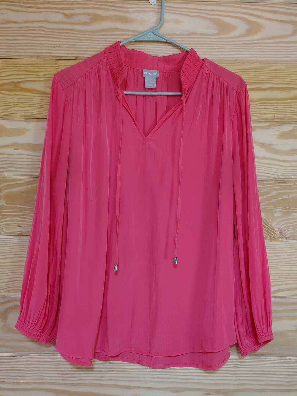 Chico's Bright Coral V-Neck Top Size 2-L/XL Puff Sleeve Flowy Boho Popover Chic